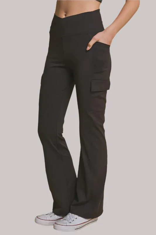 Flared Cargo Legging