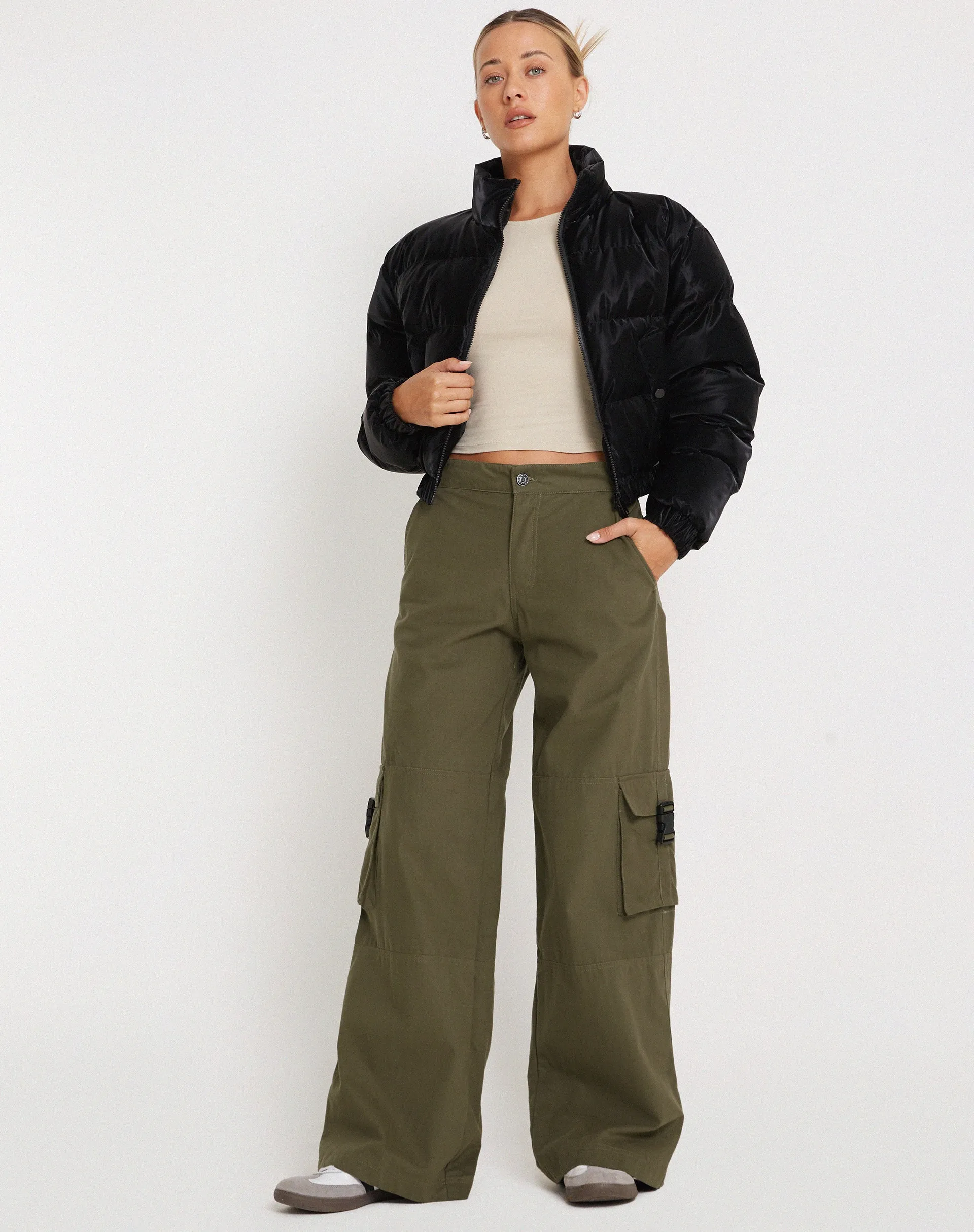 Freddy Low Rise Cargo Trouser in Military Khaki