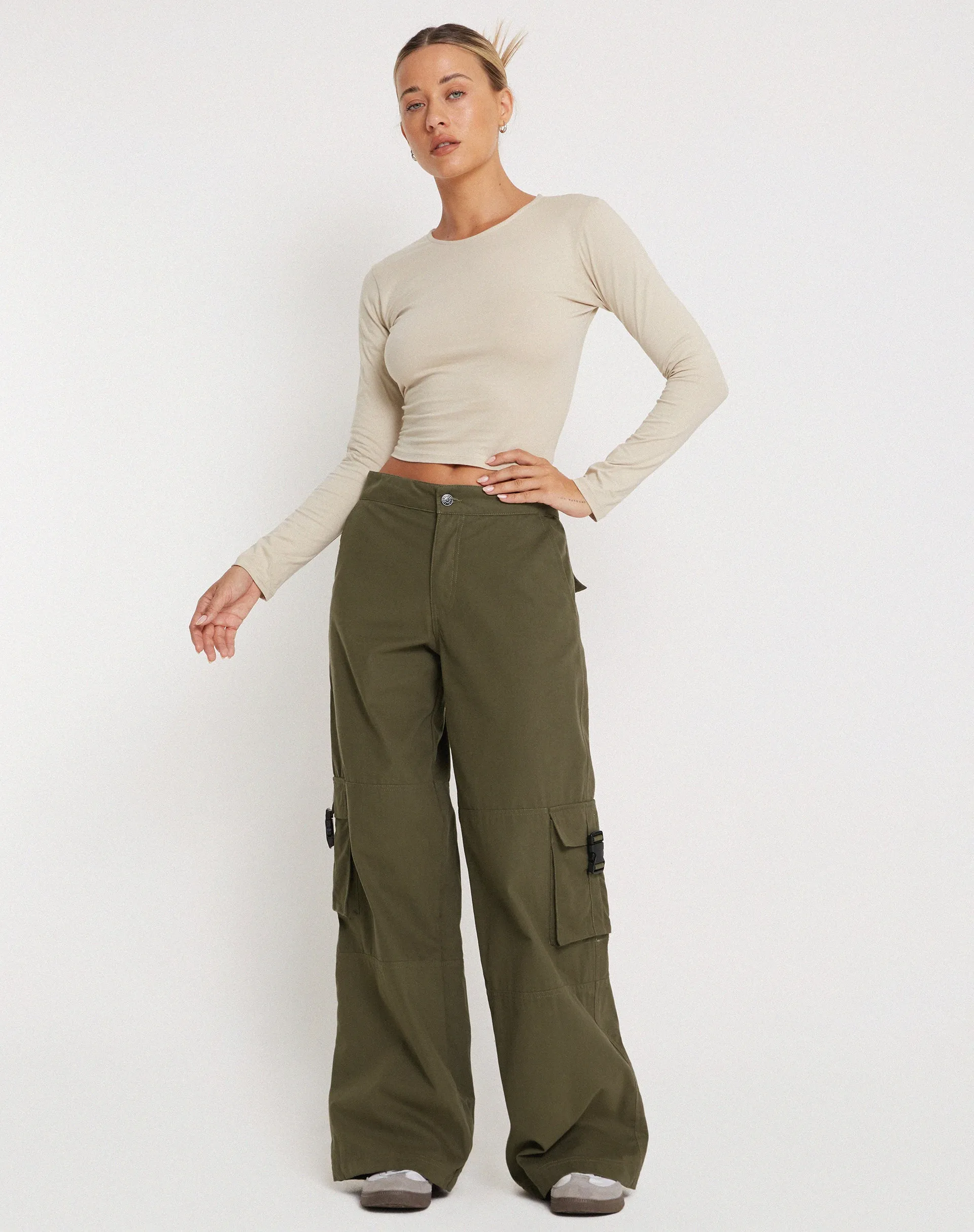 Freddy Low Rise Cargo Trouser in Military Khaki