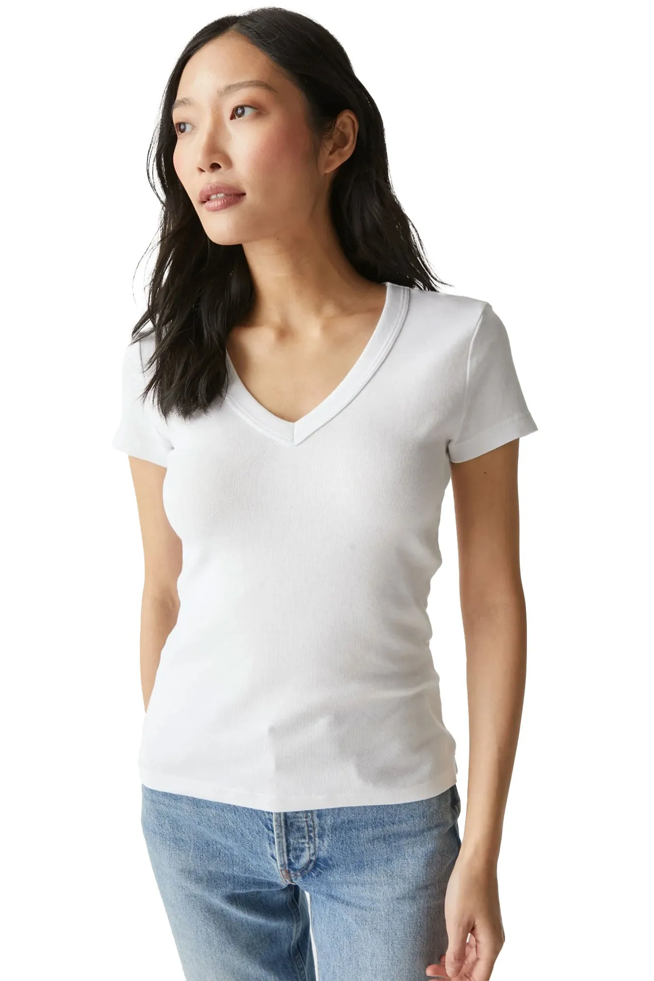 Nikki V-Neck Tee