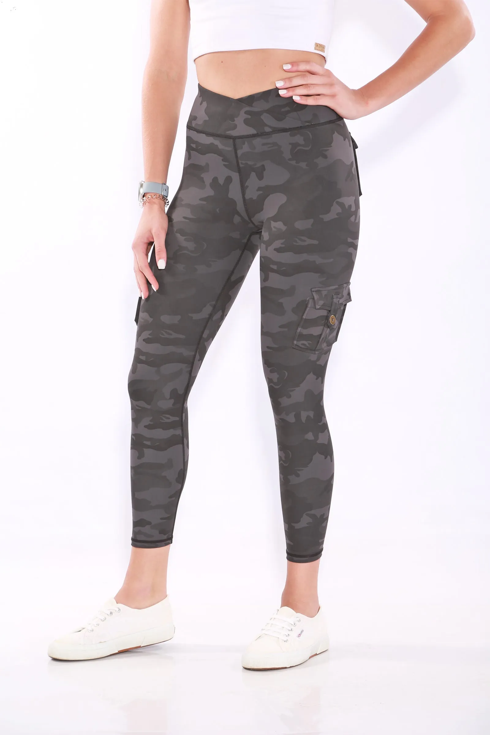 Shapewear TNG Cargo Leggings -  Black Camo